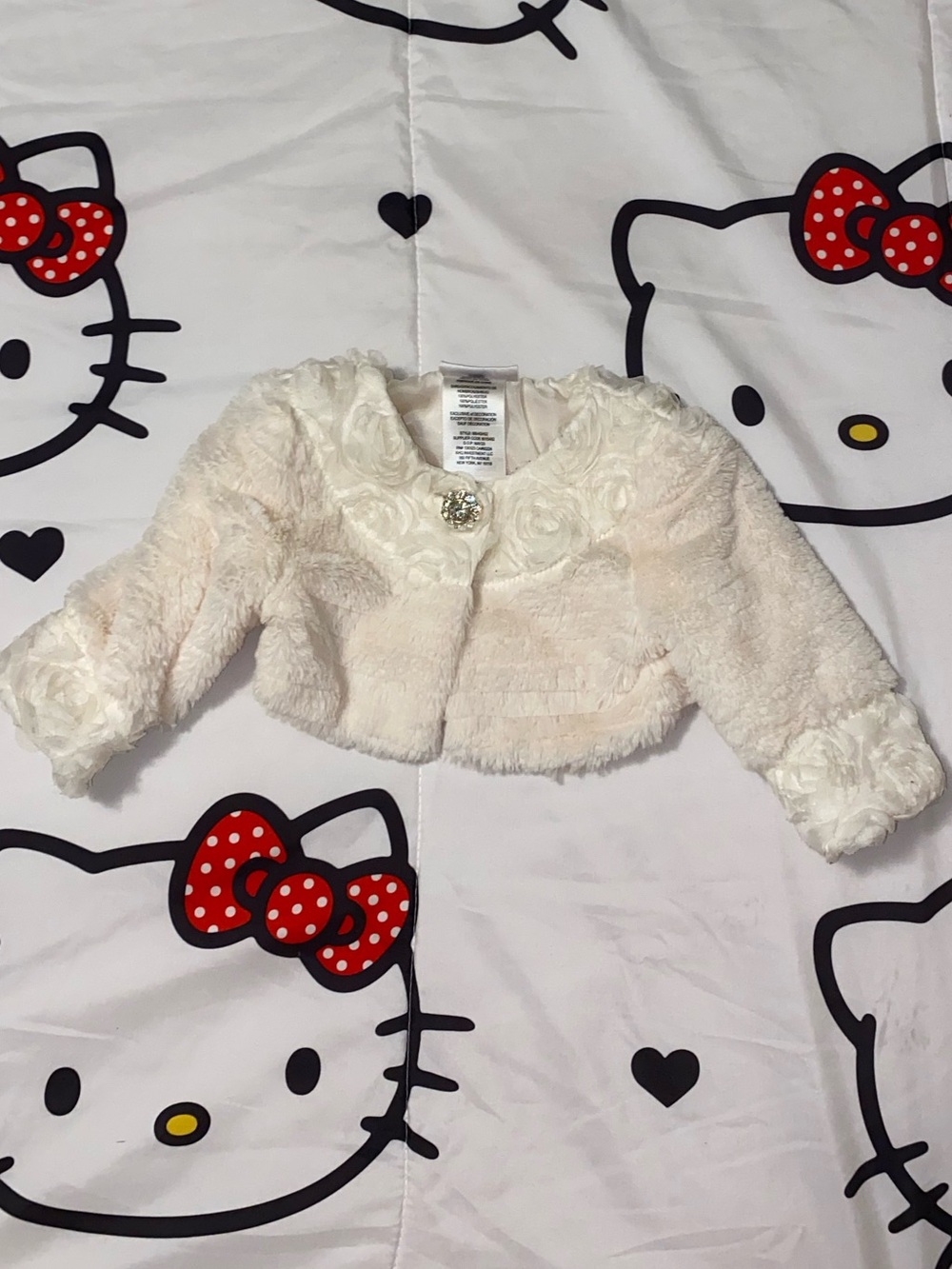 Blueberi Boulevard Cream Shrug
